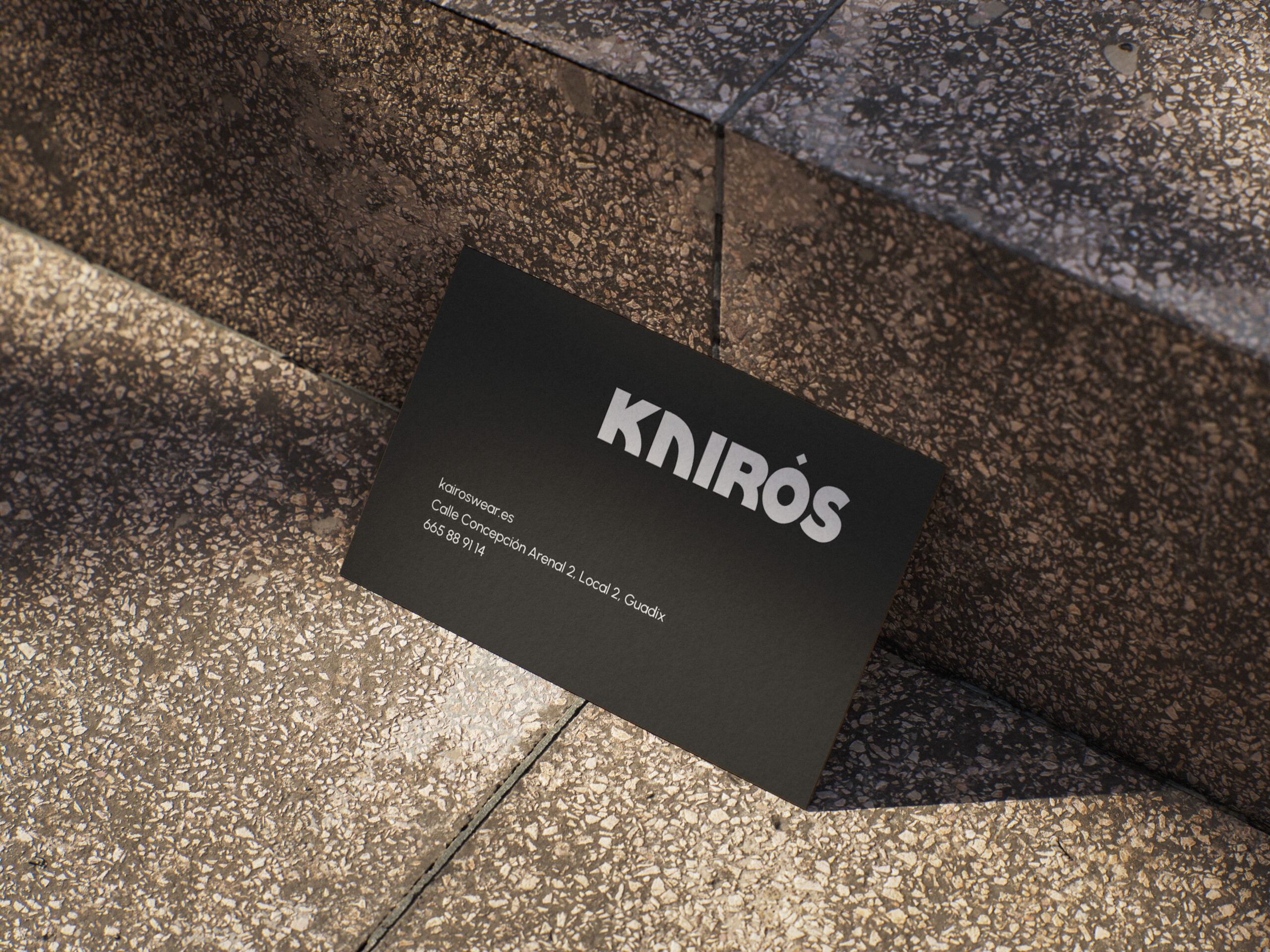 mockup atras tarjeta vissita